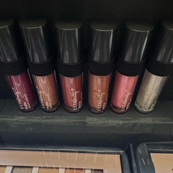Ulta Make Up Beauty Box 33 Piece Sparkle On Special Edition Ulta Beauty New NWT - Picture 4 of 12